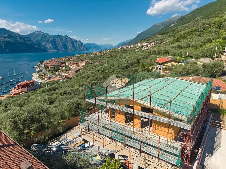 Trilocale in vendita a Brenzone