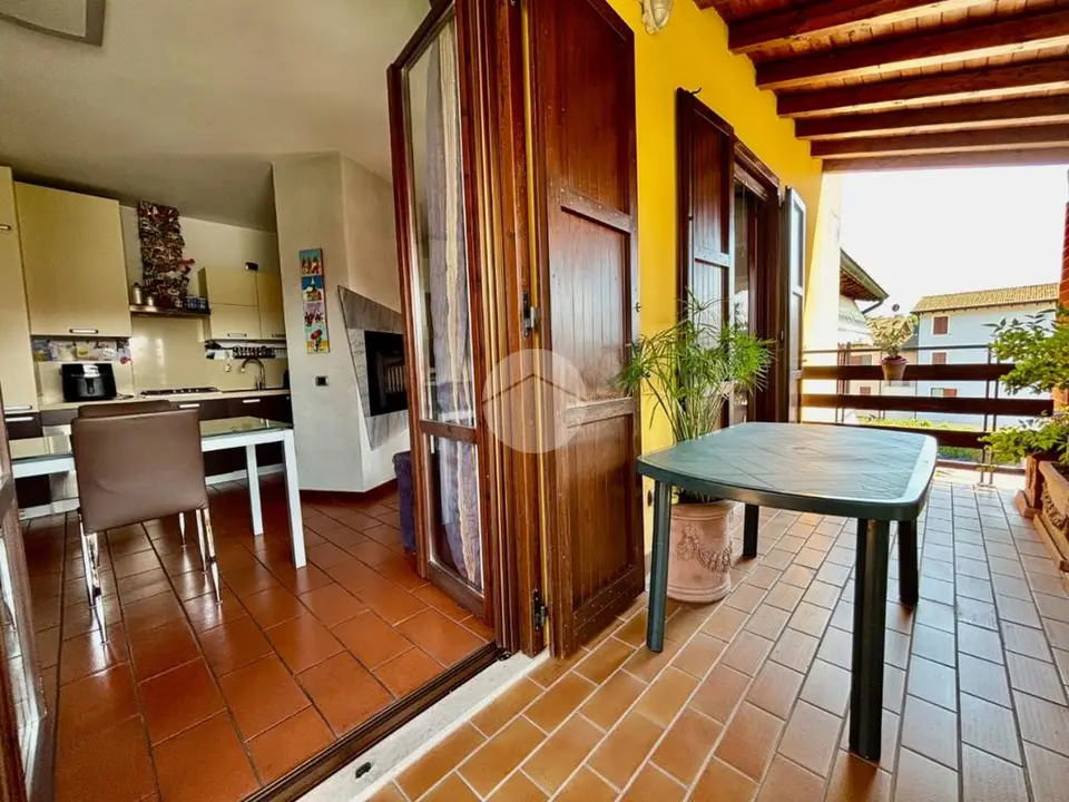 Trilocale in vendita a Desenzano Del Garda