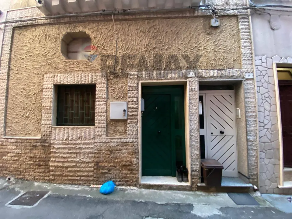Casa Indipendente in Vendita a Latiano