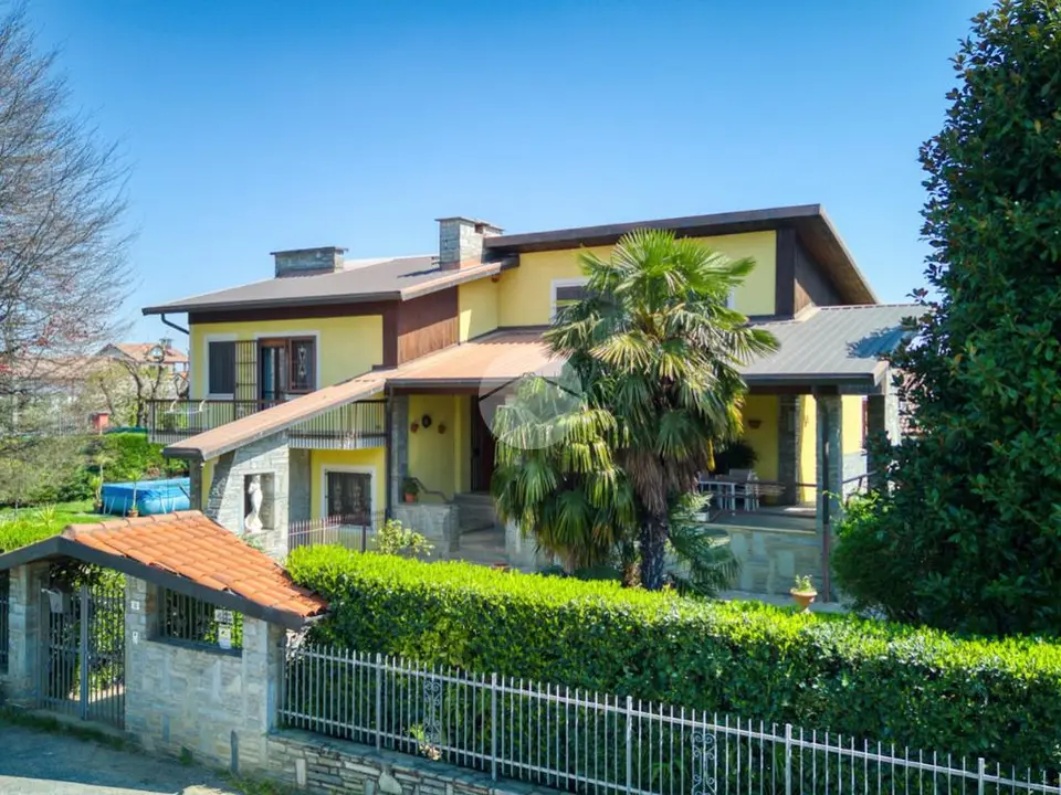 Villa singola in vendita a Rivoli