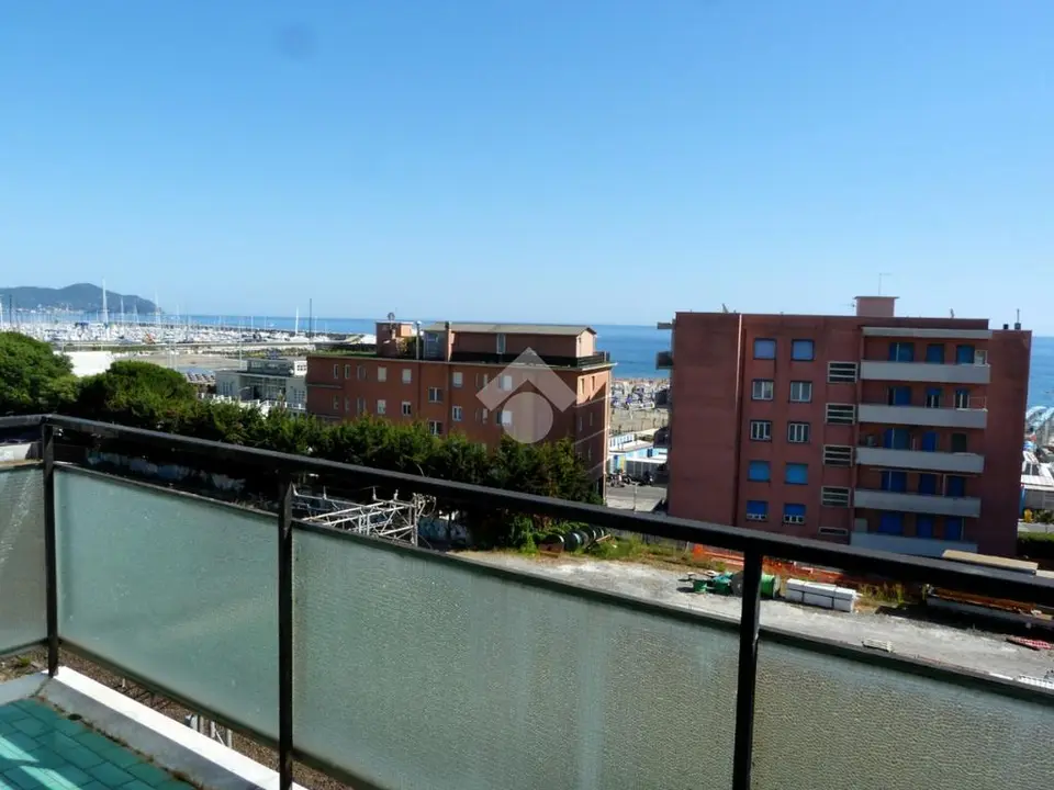 5 locali in vendita a Chiavari