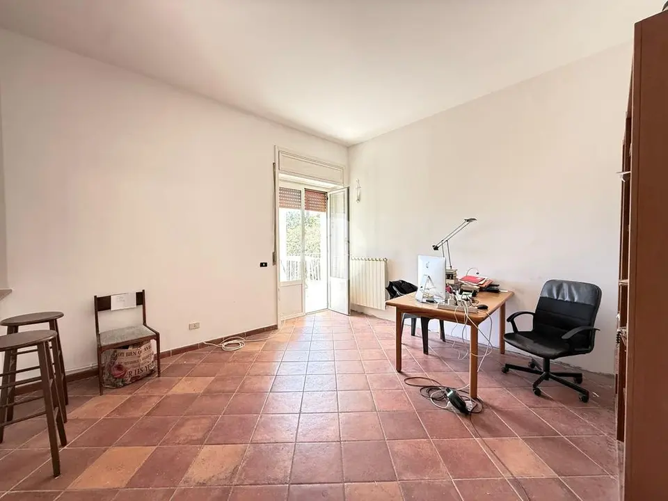 Trilocale in affitto a Napoli