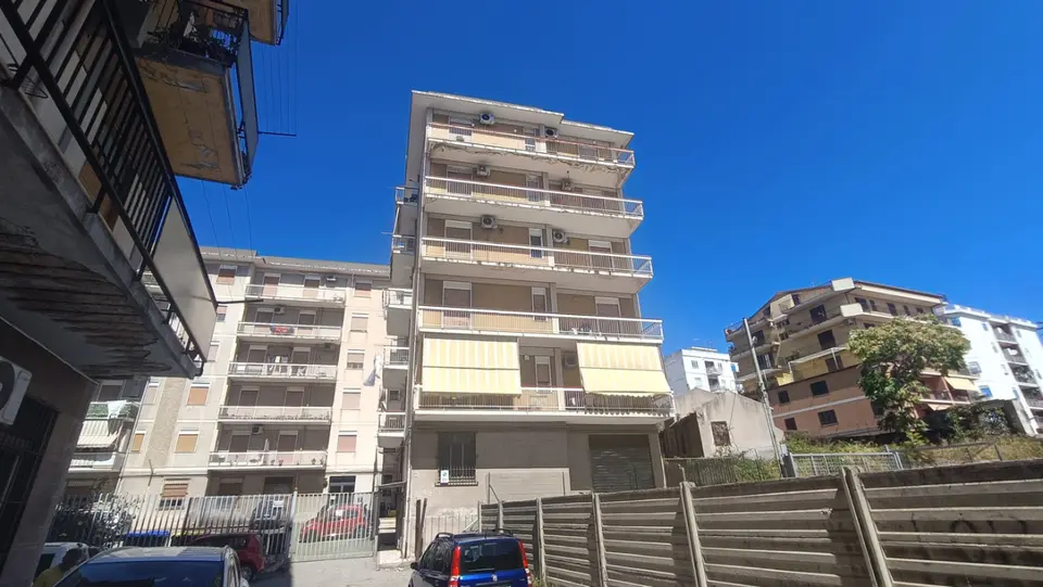 Appartamento in Via adolfo celi 100, Messina (ME)