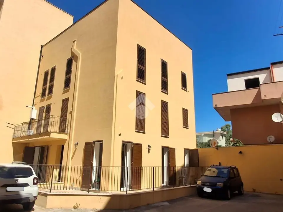 Casa semindipendente in affitto a Santa Flavia
