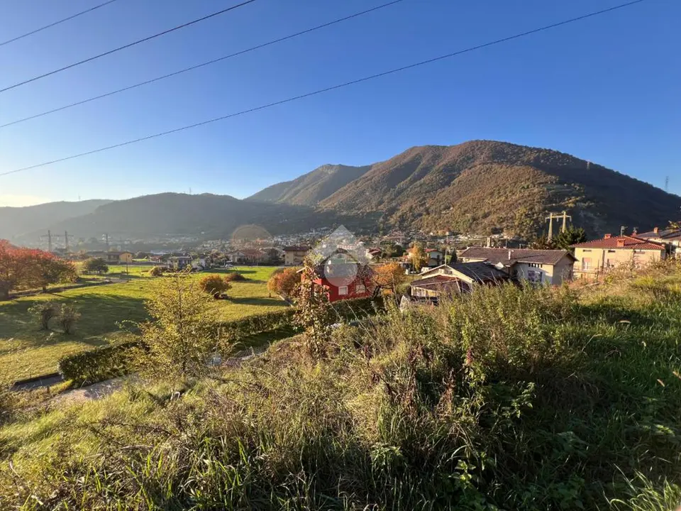 Ter. residenziale in vendita a Berzo San Fermo