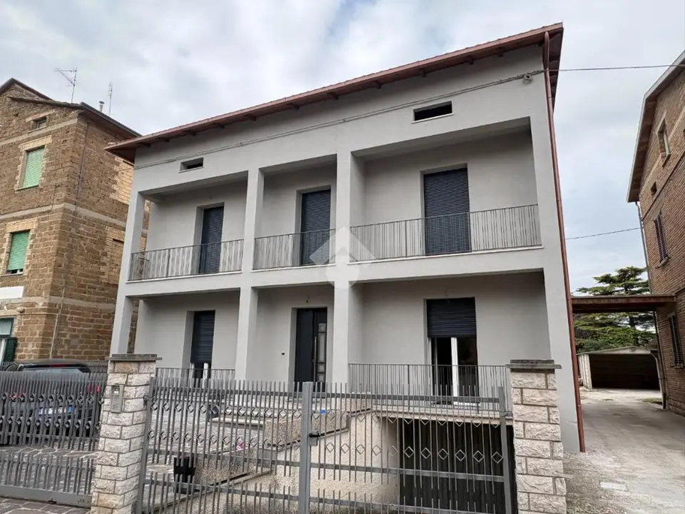 Casa indipendente in vendita a Bastia Umbra