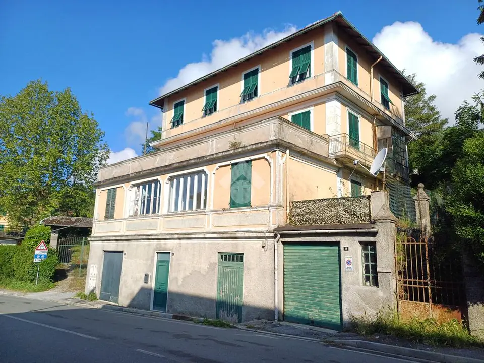 Quadrilocale in vendita a Mignanego