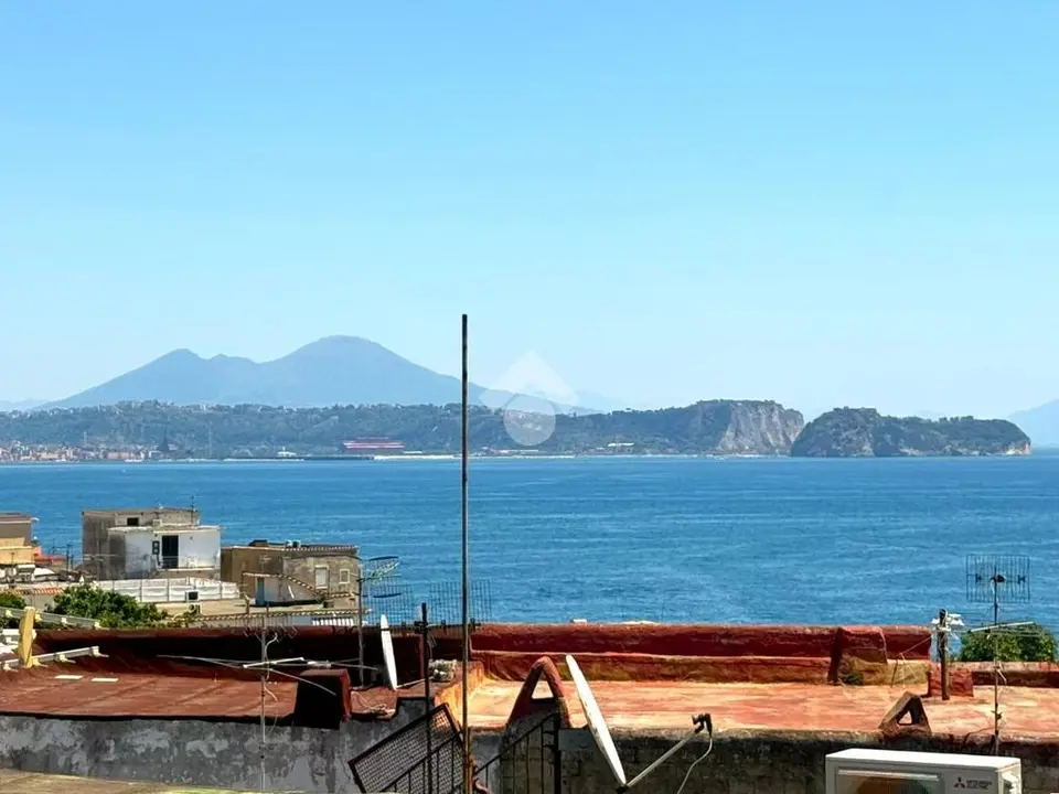 5 bedroom Property for sale in Bacoli
