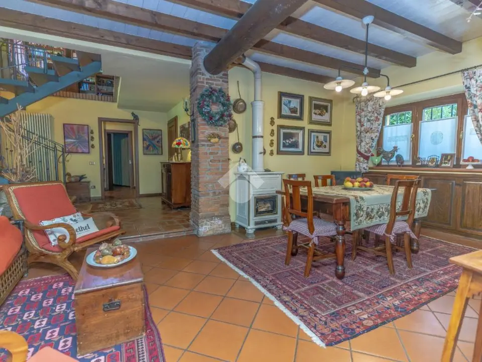 Casa indipendente in vendita a Scanzorosciate