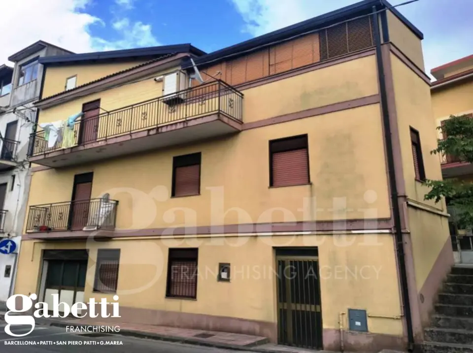 Casa Indipendente in VIA NINO DANTE 0, San Piero Patti (ME)