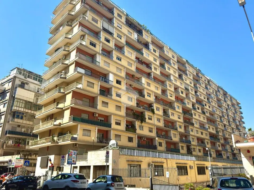 Quadrilocale in vendita a Palermo