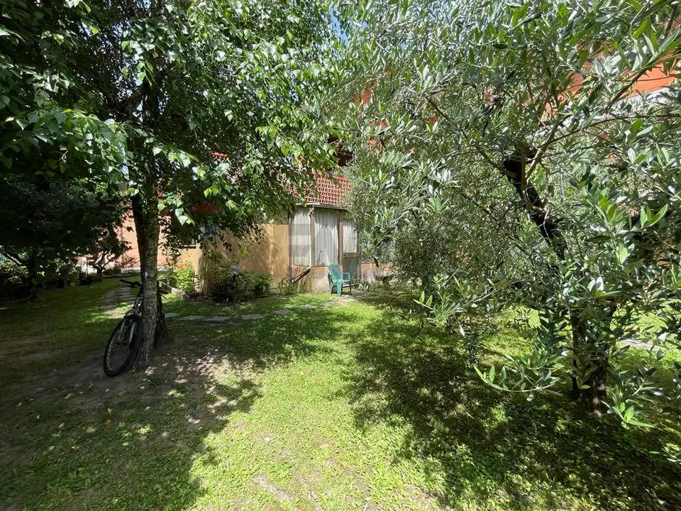 Casa Indipendente in Vendita a Bagni di Lucca