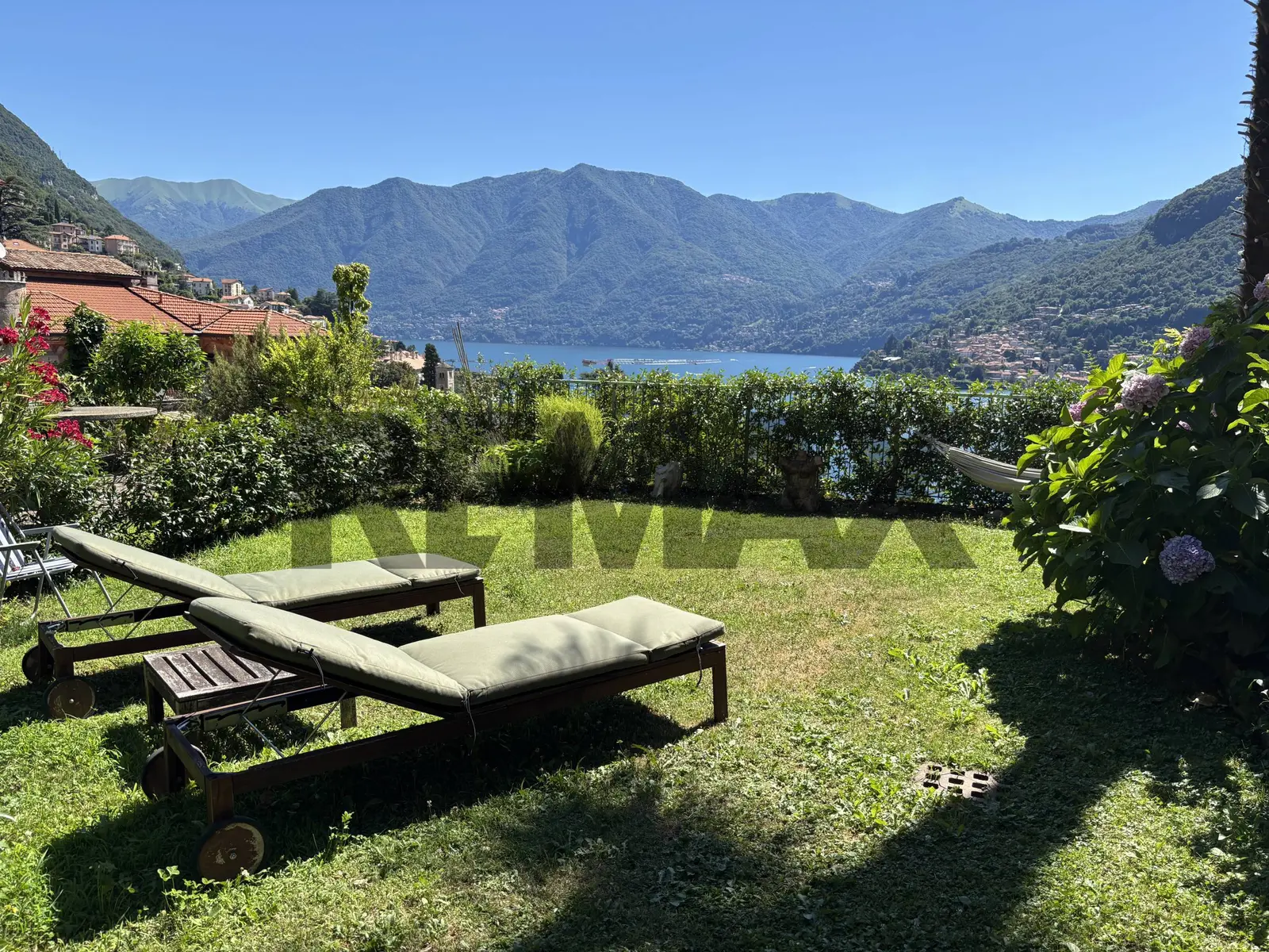 Casa Semindipendente in Vendita a Moltrasio