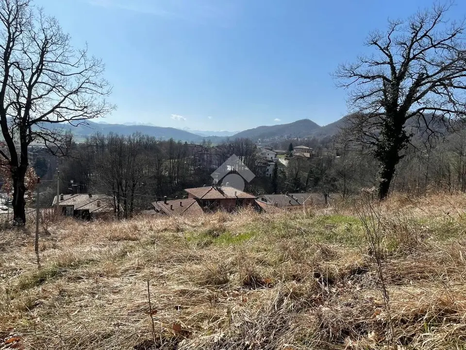 Ter. residenziale in vendita a Pavullo Nel Frignano