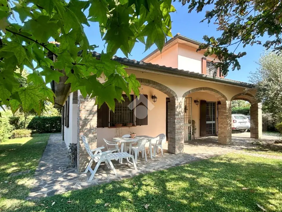 3 bedroom Villa for sale in Molinella