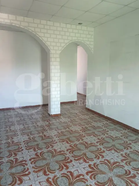 Appartamento in VIA DE VINCENTIS 7, Taranto (TA)