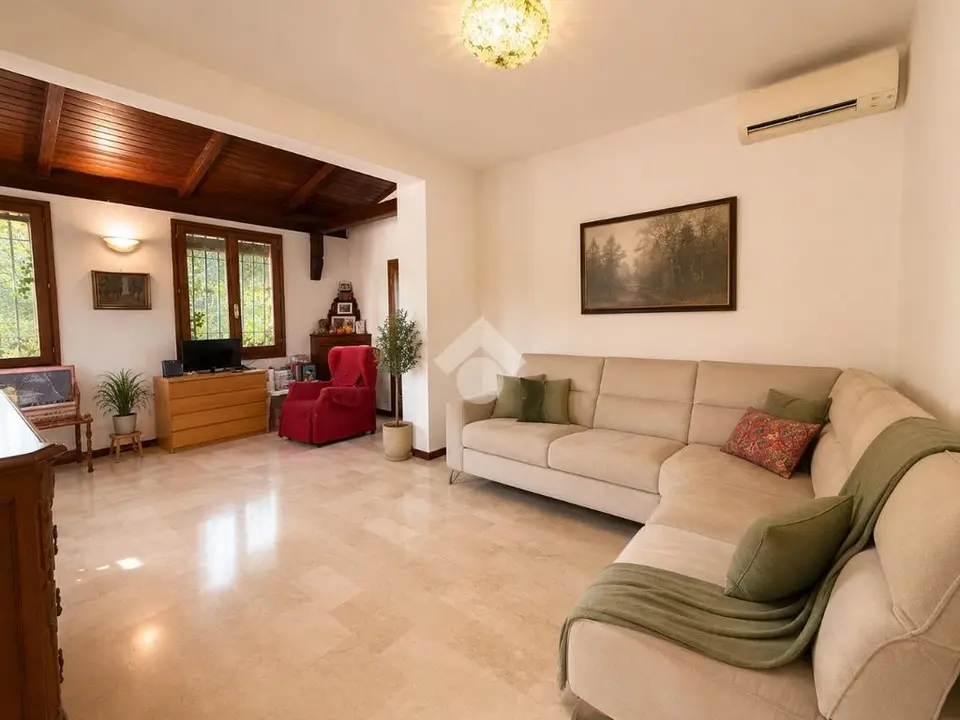 Villa singola in vendita a Dalmine