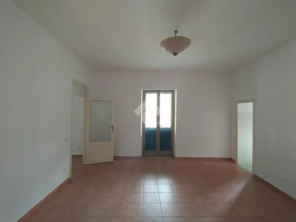 Trilocale in affitto a Palermo
