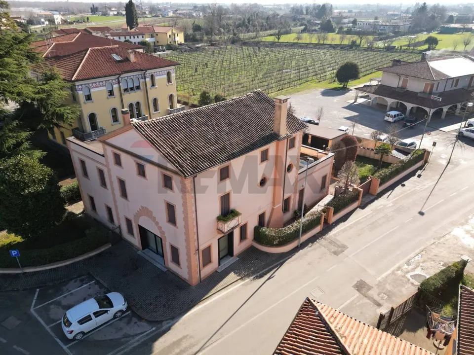 Casa Indipendente in Vendita a Nervesa della Battaglia