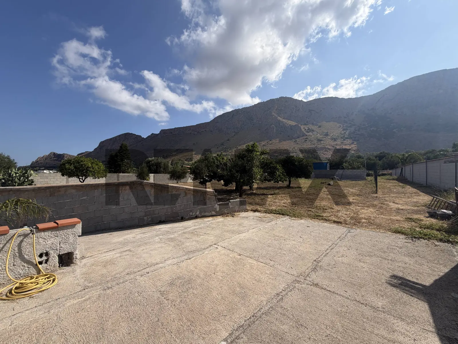 Terreno in Vendita a Terrasini