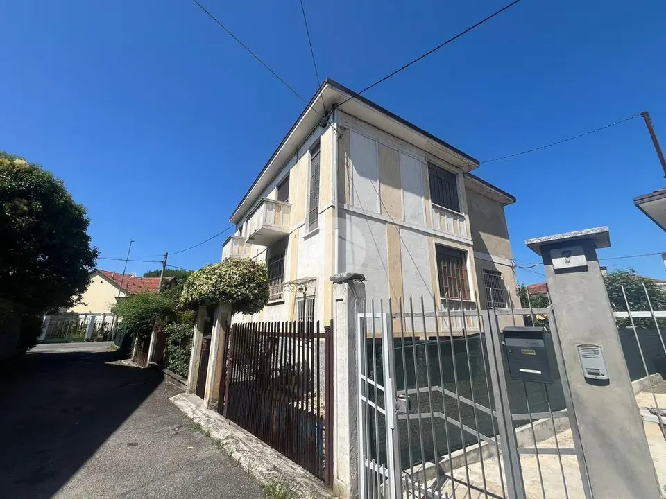 Bifamiliare in vendita a San Mauro Torinese