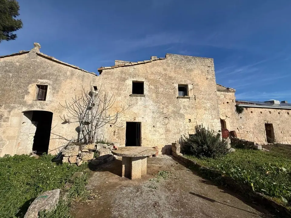 Casa di corte in vendita a Santeramo In Colle