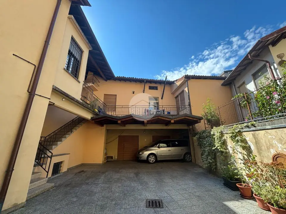 Quadrilocale in vendita a Borgo Di Terzo