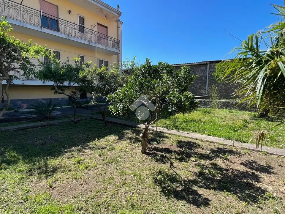 Bifamiliare in vendita a Castellammare Di Stabia