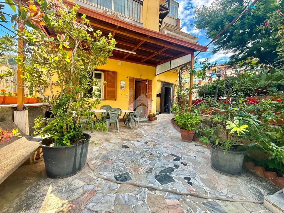 Trilocale in vendita a Napoli