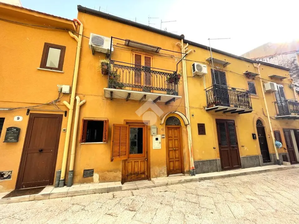 Bilocale in affitto a Monreale