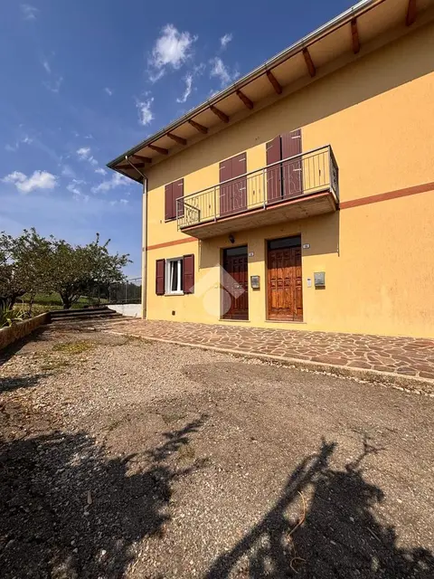 5 locali in vendita a Pavullo Nel Frignano - Monzone