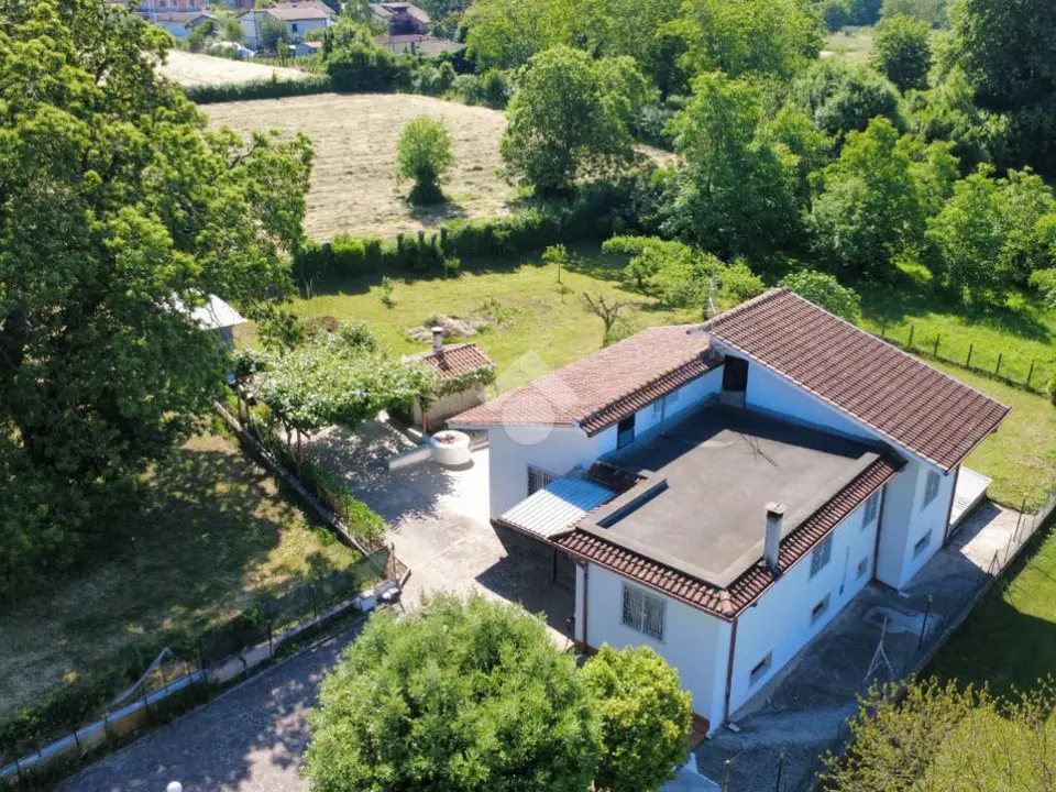 Villa singola in vendita a Cave