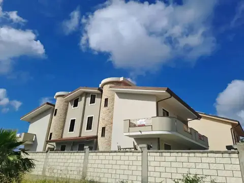 Villa in VIA ERICE 3, Barcellona Pozzo di Gotto (ME)