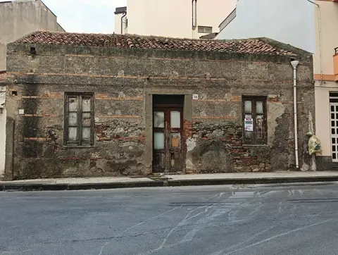 Casa Indipendente in VIA CANOVA 20, Barcellona Pozzo di Gotto (ME)