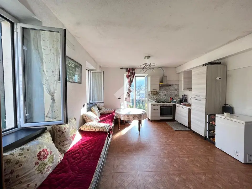 Quadrilocale in vendita a Cicagna