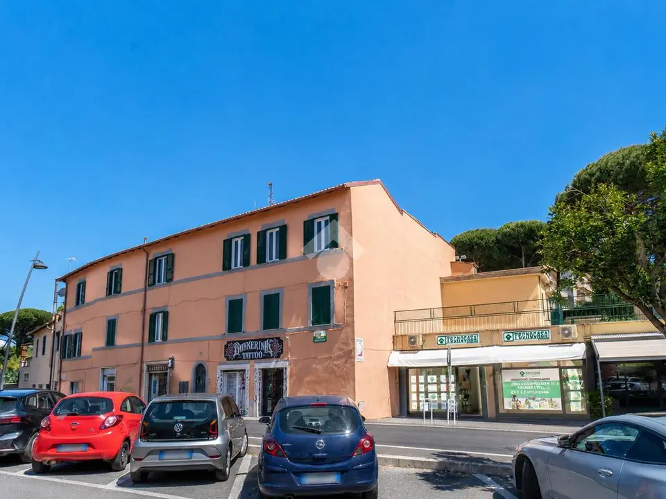 5 locali in vendita a Grottaferrata