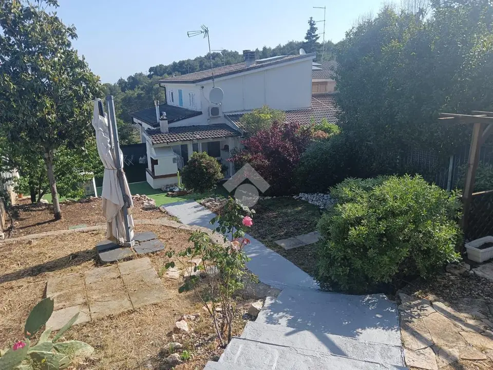 Villa a schiera in vendita a Cassano Delle Murge