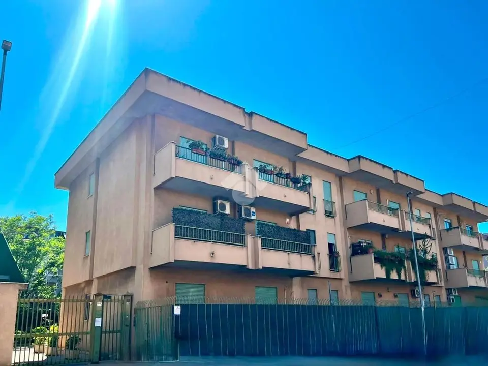 Quadrilocale in vendita a Palermo