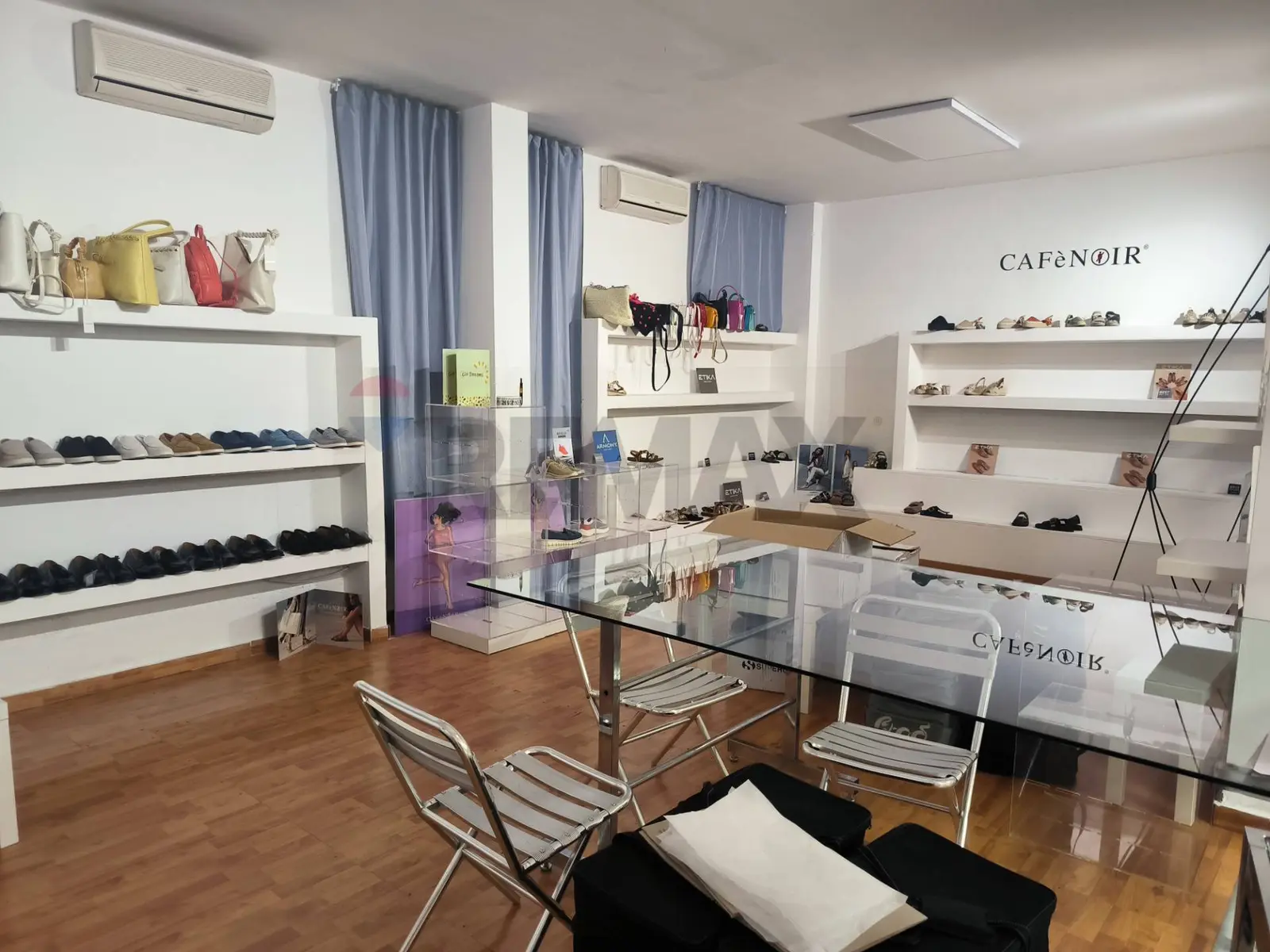 Locale Commerciale in Vendita a Bari