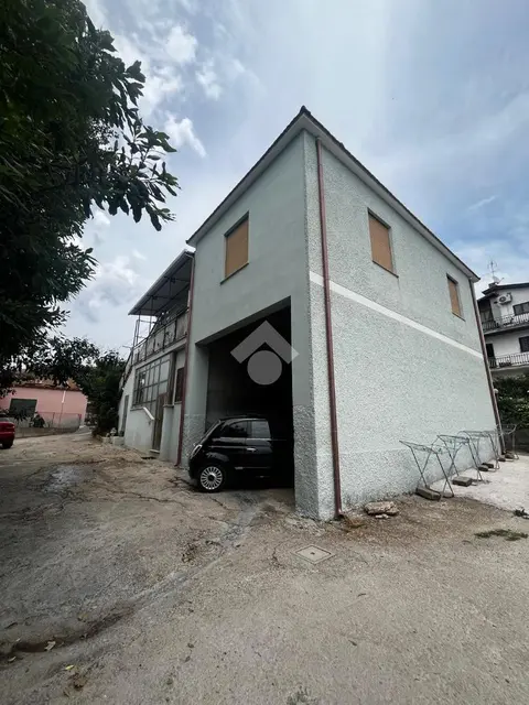Trilocale in vendita a Albano Laziale
