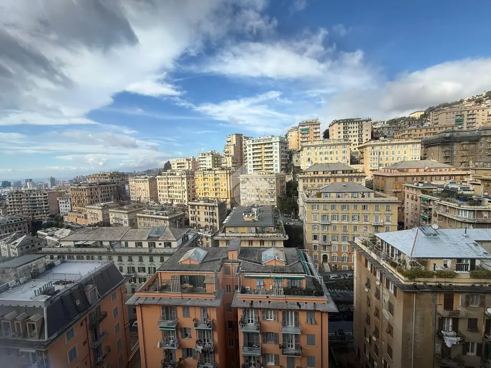 Multilocale in vendita a Genova