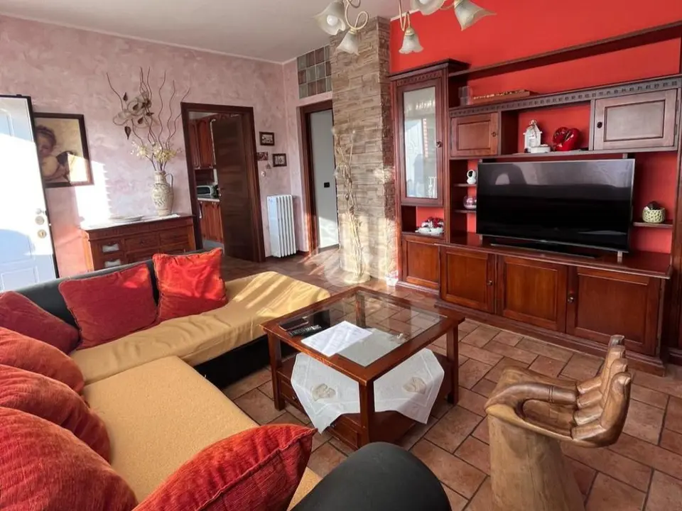 Villa a schiera d'angolo in vendita a Alzano Lombardo