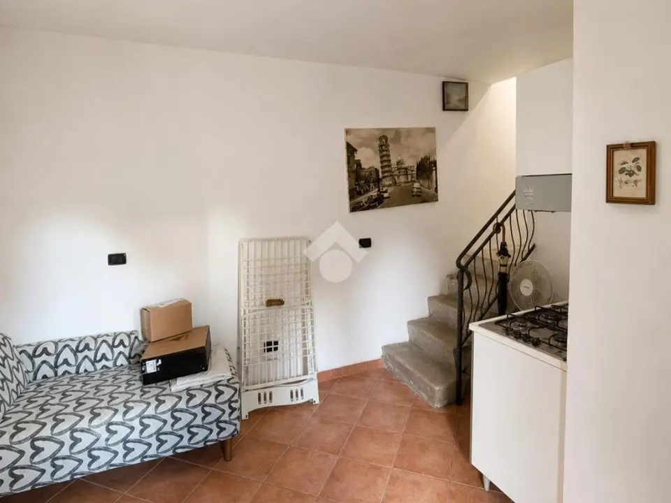Casa di corte in vendita a Cascina