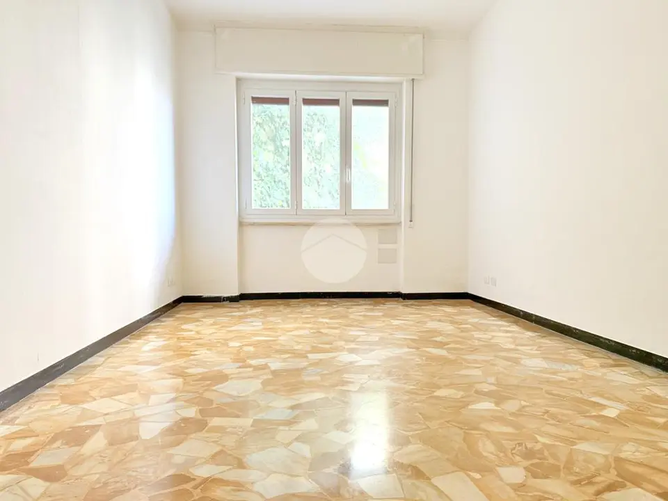 Quadrilocale in vendita a Genova