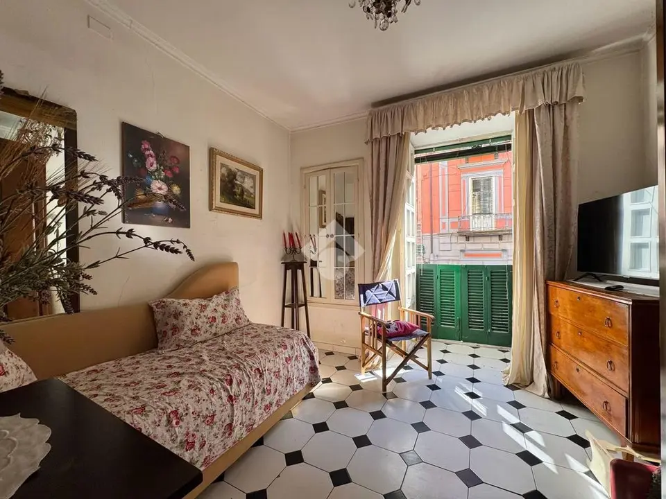 Quadrilocale in vendita a Portici