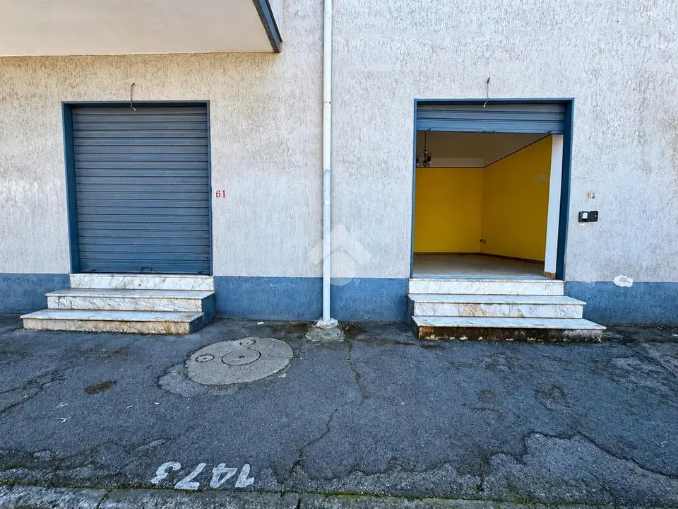 Garage for sale in Scafati