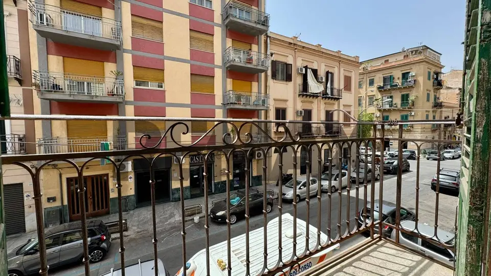 Appartamento in Vendita a Palermo