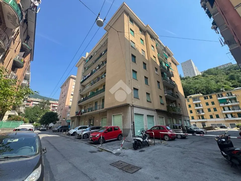 Bilocale in vendita a Genova