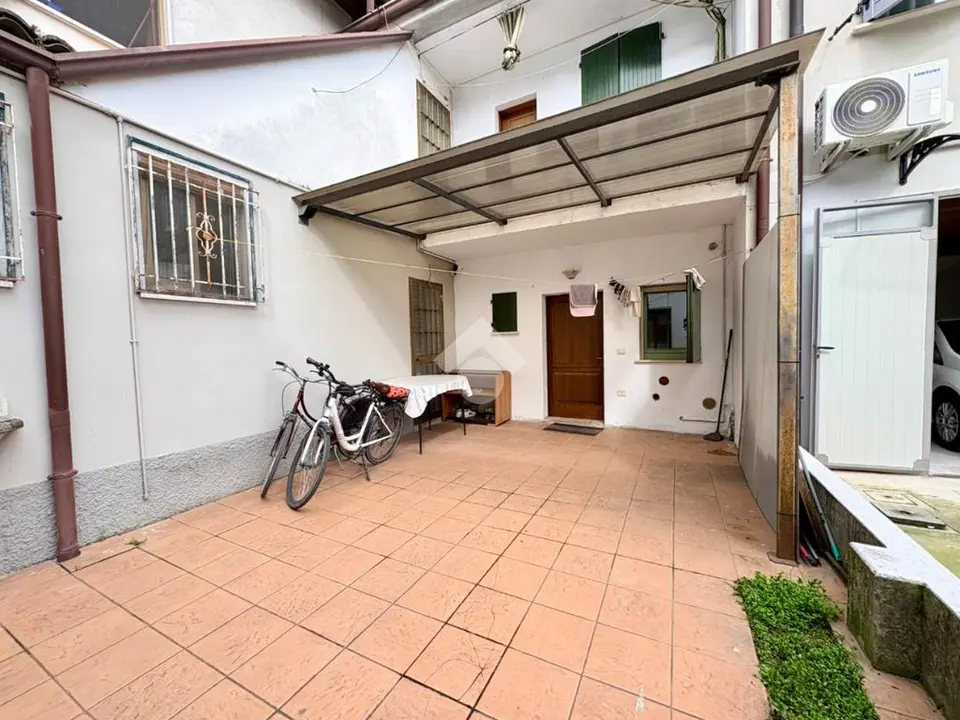Bilocale in vendita a Quinzano D'Oglio