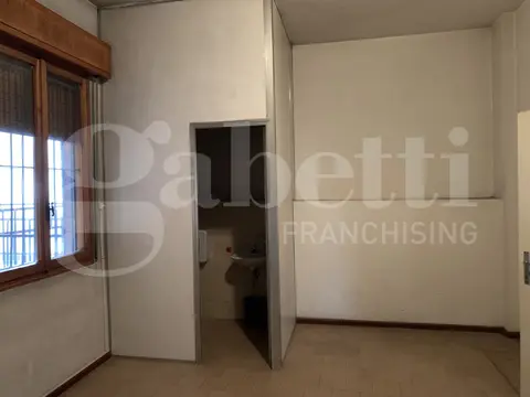 Ufficio in VIA EMILIA EST  697/B, Modena (MO)